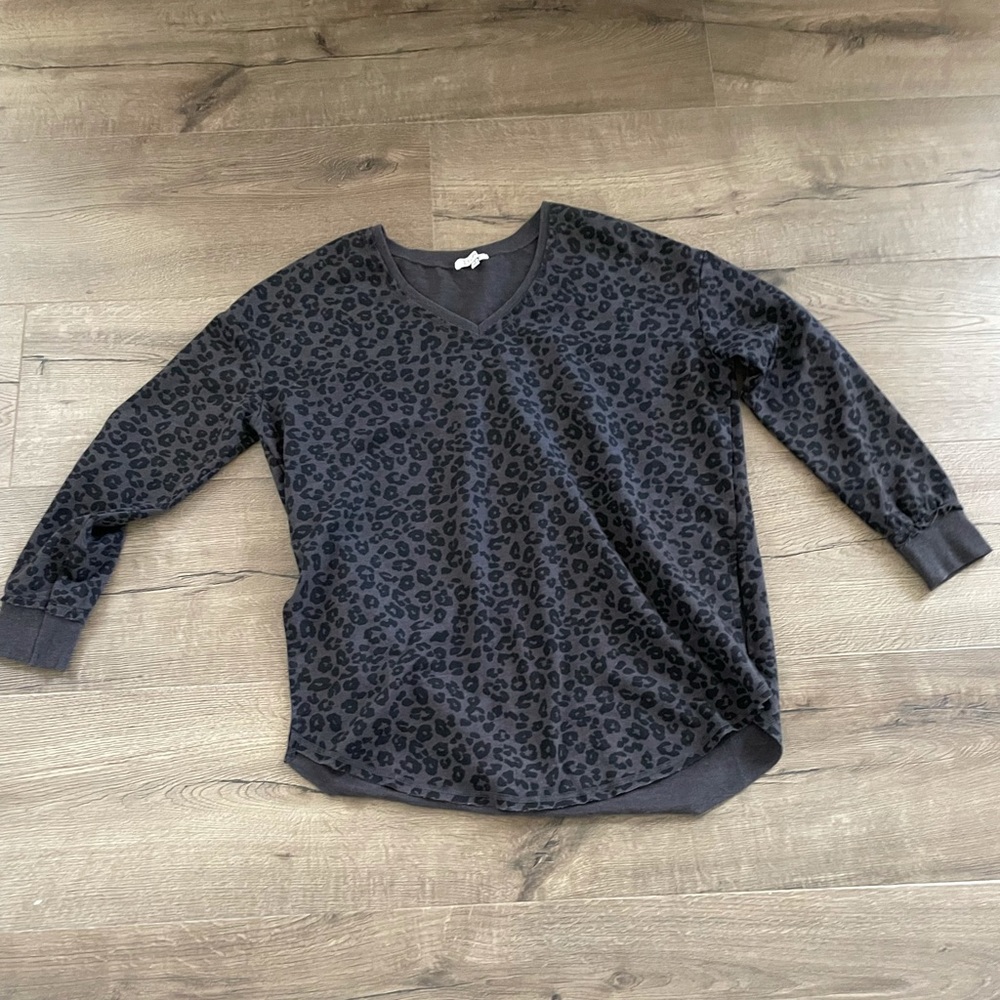 Cheetah Z supply Sweatshirt
